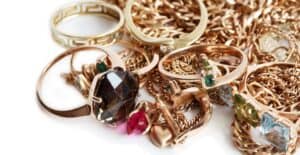 How to Restore Fake Gold Jewelry - Jewel How